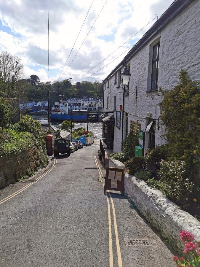 The Old Ferry Inn Fowey Exterior foto